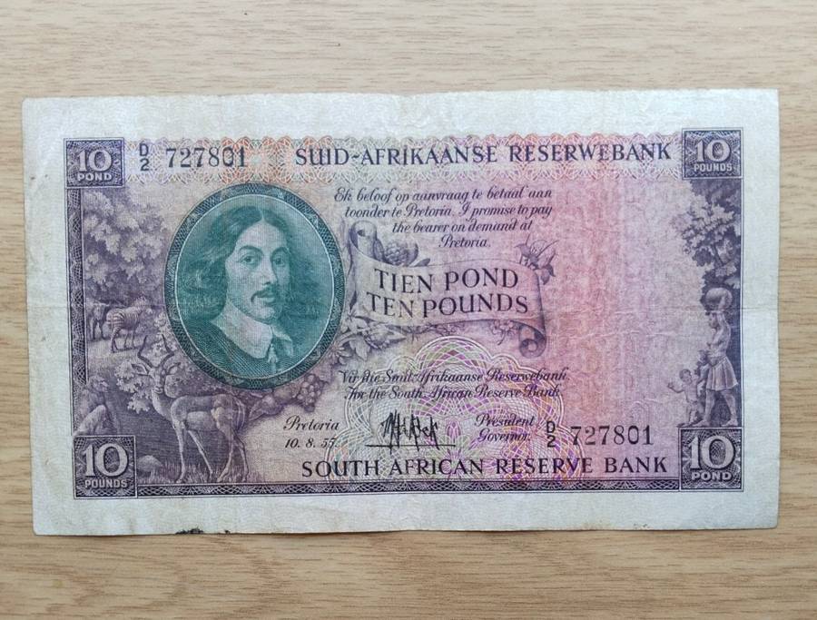 South Africa M.H. de Kock 10.8.55 Ten Pounds Bank Note. 801