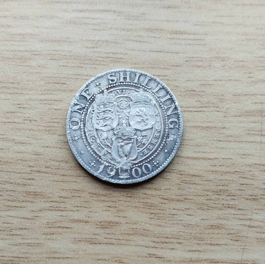 Great Britain Queen Victoria 1900 Silver Shilling.