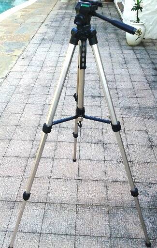 VIVITAR VPT3600 TRIPOD