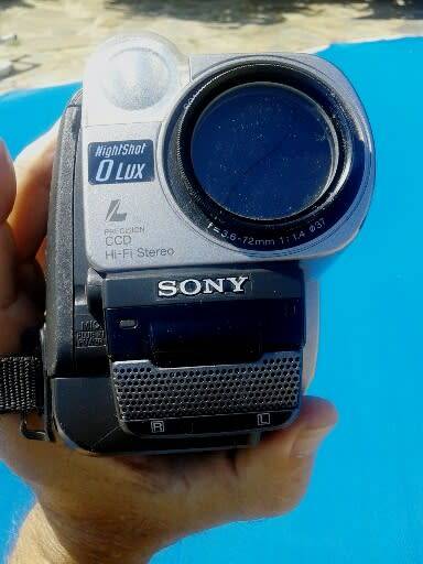 SONY  Handycam  VIDEO Hi 8