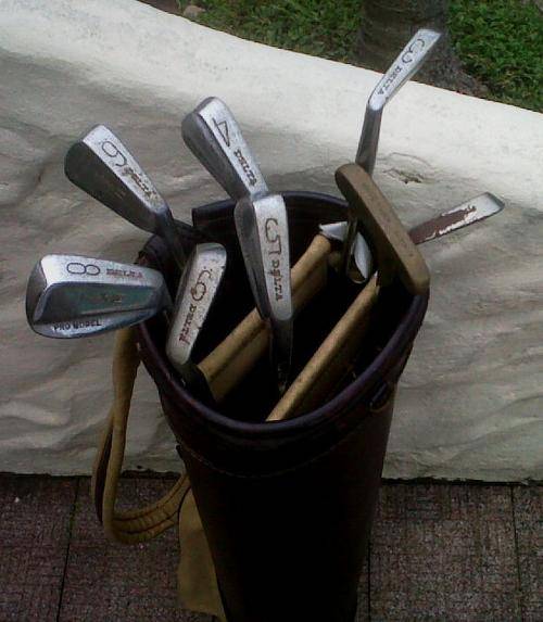 GOLF CLUBS MARK 4,   3,4,5,6,8,9 ,SW + PUTTER + BAG
