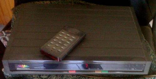 MULTICHOICE DELTA 9000 DECODER +REMOTE