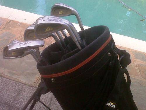GOLF CLUBS  MACGREGOR DX IRONS   3-9  +PW +SW +PROLINE  PUTTER