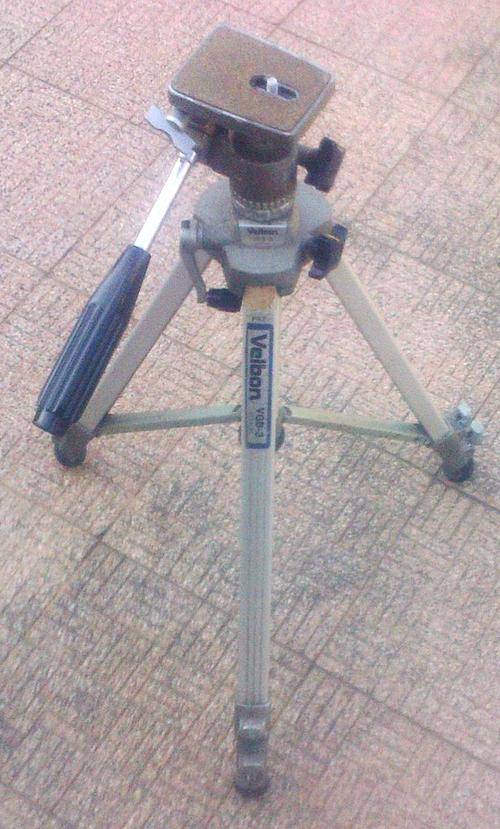 VELBON VGB-3  CAMERA TRIPOD