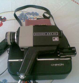 VINTAGE CHINON 471 MOVIE CAMERA & CASE(Made in Japan)