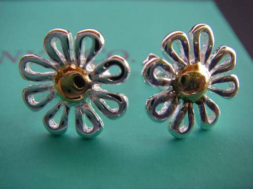 Imitation Tiffany & Co 925 sterling silver decorative flower earrings