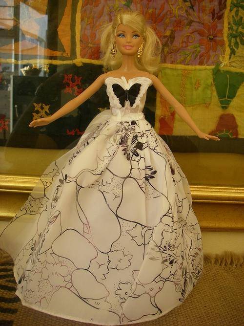 white wedding dress with butterfly on bodice barbie doll formal wear casual party dress ball gown