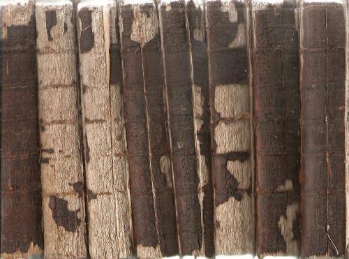 The Spectator Published in 1776 - 8 Volumes Complete Set (requires rebinding to spines)