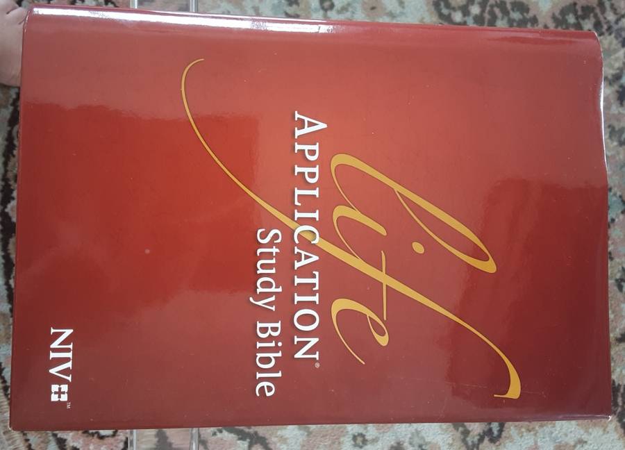 Life Application Study Bible NIV **As New**
