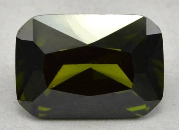 Gorgeous 12.00ct Tsavorite Garnet