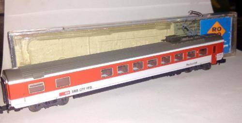 Roco SBB Restaurant Coach - N Scale