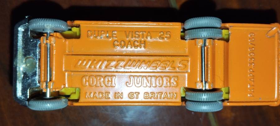 Corgi Duple Vista 25 Coach - Whizzwheels