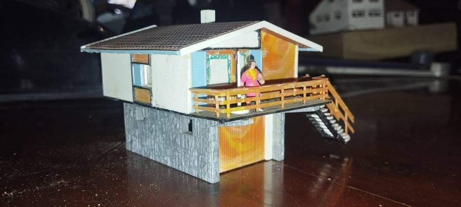 Faller Vacation Home 252 - HO Scale