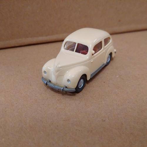 Wiking Ford Taunus - 1/87 Scale