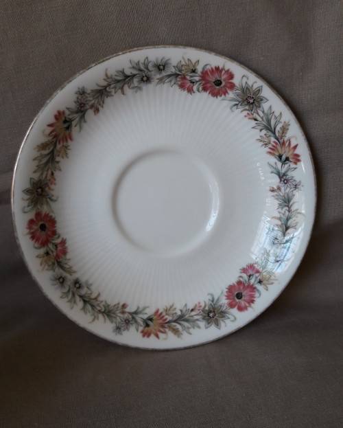 Paragon Belinda Trio (c)