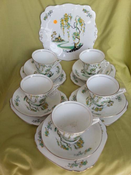 5 TRIOS + CAKE PLATE - MADE IN ENGLAND