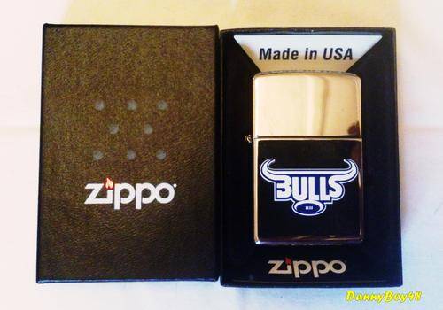 BLUE BULLS WINDPROOF ZIPPO LIGHTER