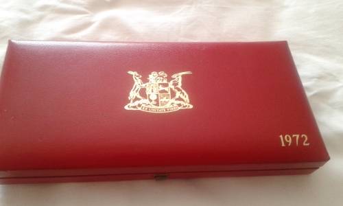 1972 PROOF SET ---WITH R1 SILVER ----NO GOLD