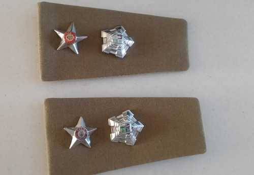 SADF / SA ARMY COMMANDANT EPAULETTE SET -  ALL PINS  ---RARE