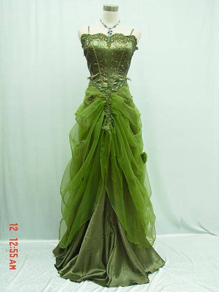 Dark green gown size Size 14-16