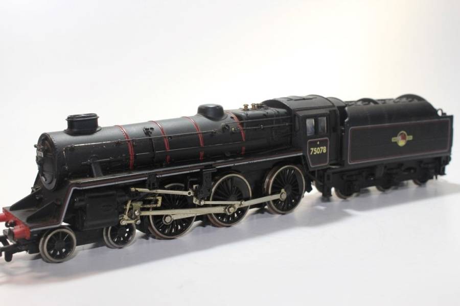 Bachmann : 4-6-0 BR Standard Locomotive