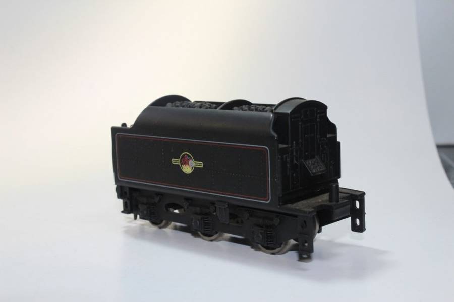 Bachmann : 4-6-0 BR Standard Locomotive