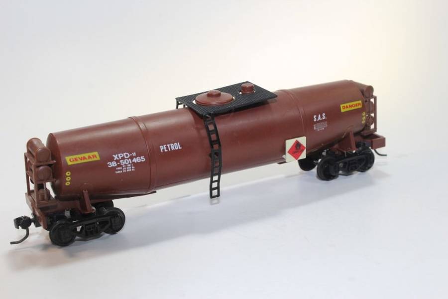 Lima : SAR XPD Petrol Tanker