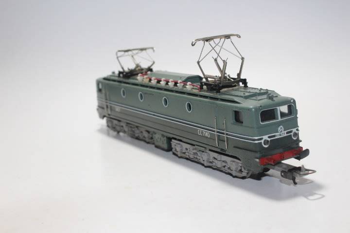 Lima : Electric SNCF Locomotive
