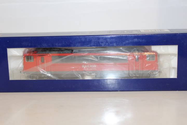 Roco BR 155 electric locomotive, DB AG  (Digital Sound)