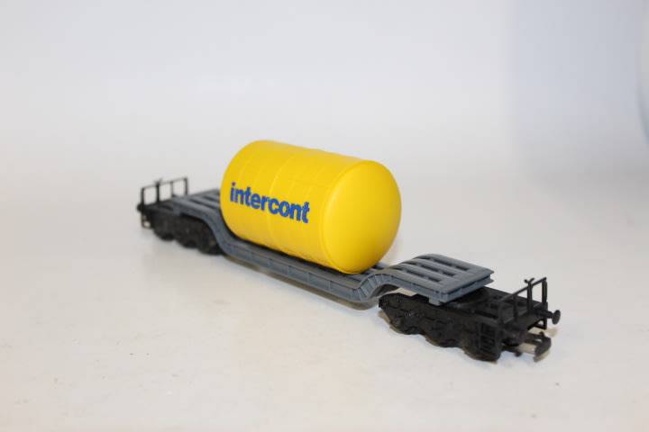 Flated Wagon with Intercon Tank Load