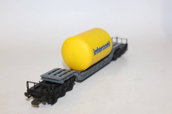 Flated Wagon with Intercon Tank Load