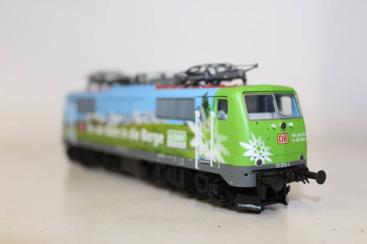 Roco: DB Electric Locomotive BR 111 "DAV"  (Digital)