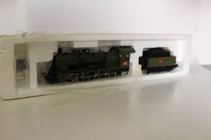 Roco :SNCF 0-10-0 STEAM LOCOMOTIVE 050B