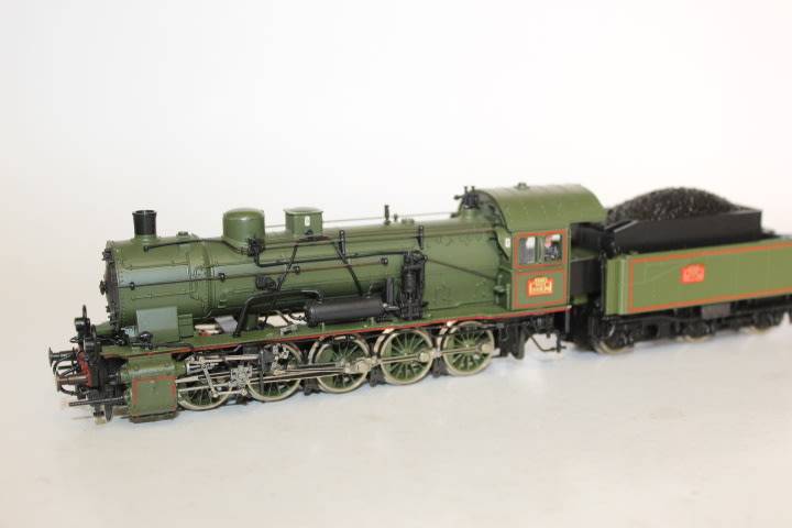 Roco :SNCF 0-10-0 STEAM LOCOMOTIVE 050B