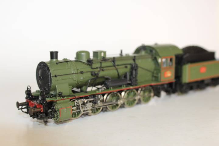 Roco :SNCF 0-10-0 STEAM LOCOMOTIVE 050B
