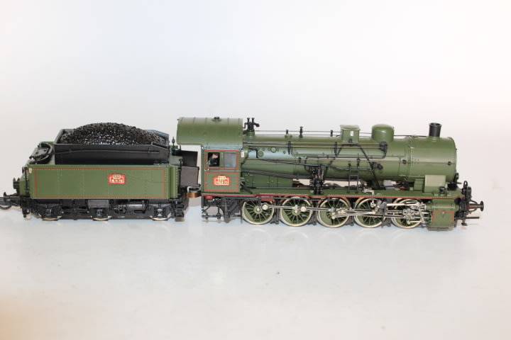 Roco :SNCF 0-10-0 STEAM LOCOMOTIVE 050B