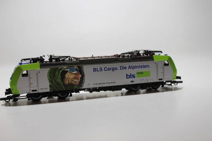 Roco: Re 485 Electric Locomotive, BLS  (Digital)