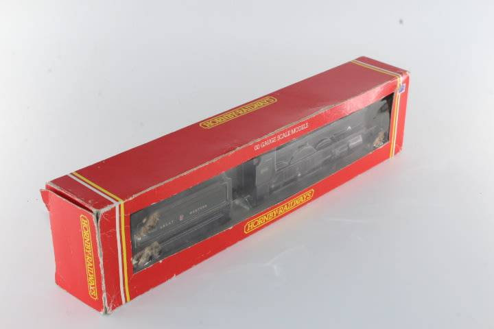 Hornby : GWR 4-6-0 Steam Locomotive Saint Catherine