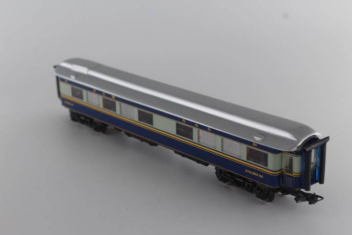 SARM : South African Classic Blue Train Lounge Wagon (Lima Coupler's)