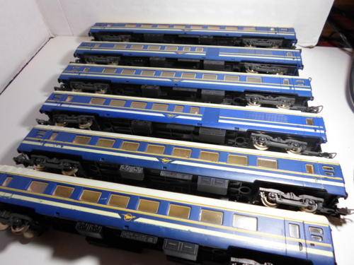 6 x lima blue train coaches