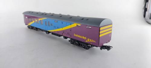 SARM :) South African Shosloyza Meyl Composite Coach (Lima Couplers)