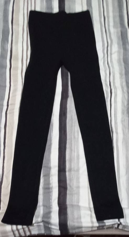 LADIES JEANS AND LEGGINGS  ON AUCTION