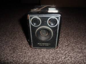 OLD BROWNIE CAMERA.