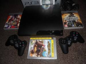 """ PLAYSTATION 3 PLUS 3 GAMES ''''