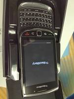 BlackBerry Torch 9800 in box