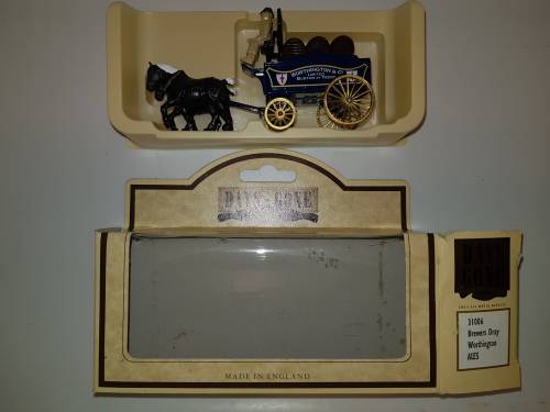 Lledo Whitbread Fullers Horse drawn carridges