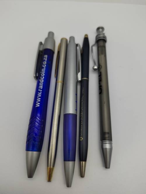 Parcel of pens, need new refills