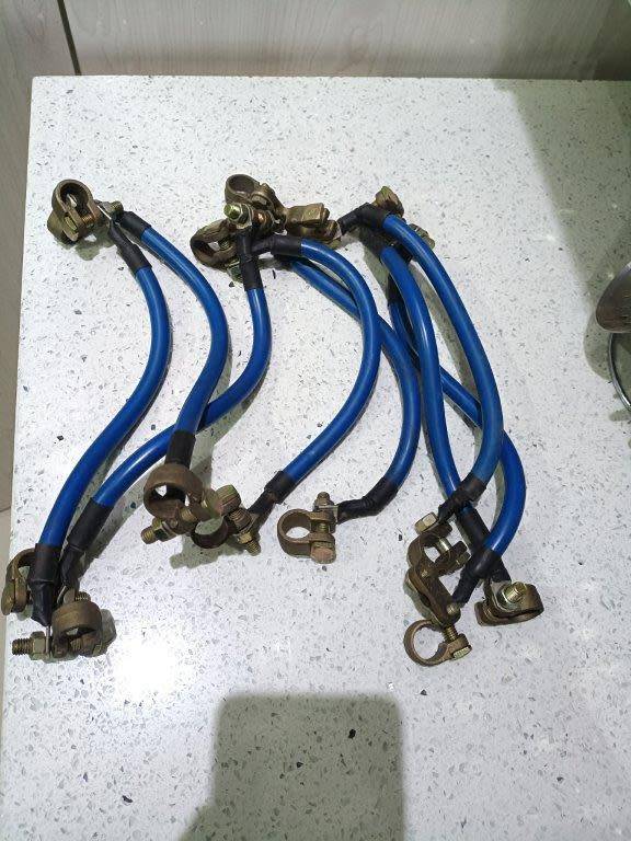 BATTERY /INVERTER TERMINALS ONE BID FOR 10