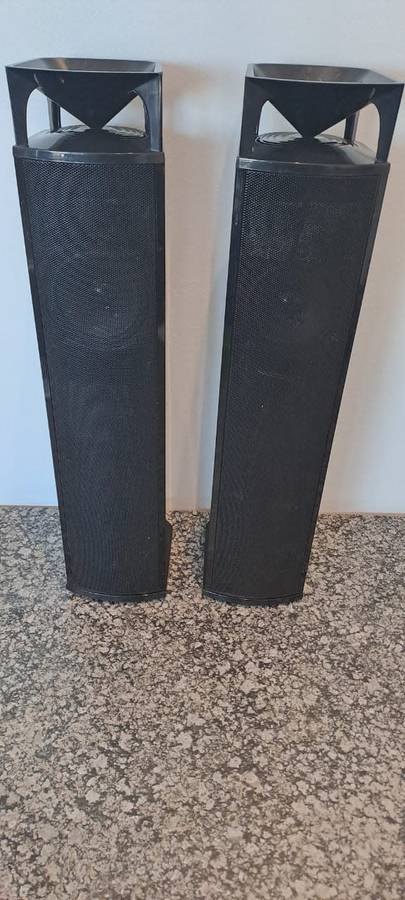 Unknown Brand Speakers