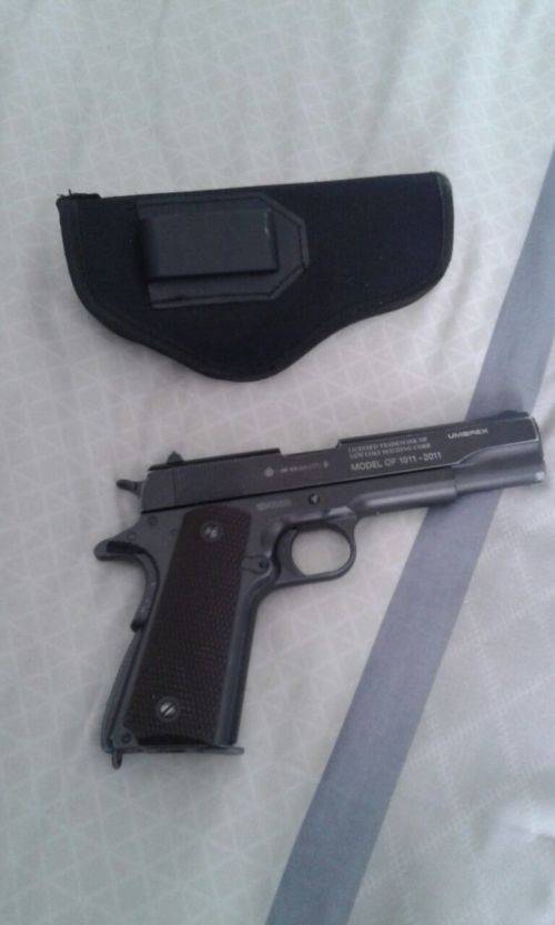 Umarex 1911 blowBack Pistol + Box + Pouch